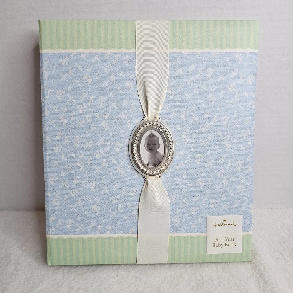 🖤HALLMARK FIRST YEAR RINGED BINDER BABY BOOK  BLUE AND GREEN MIB